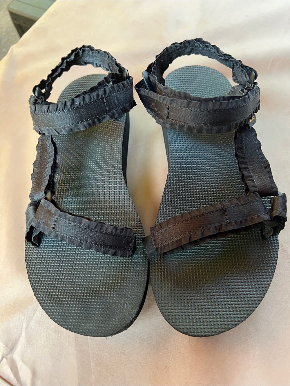 Teva Midform Ruffle Sandals 7